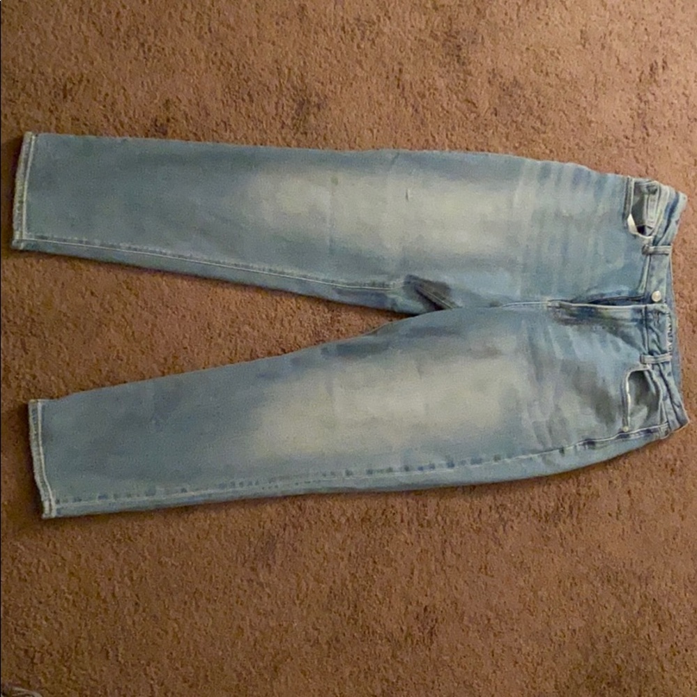 American Eagle Mom Jeans